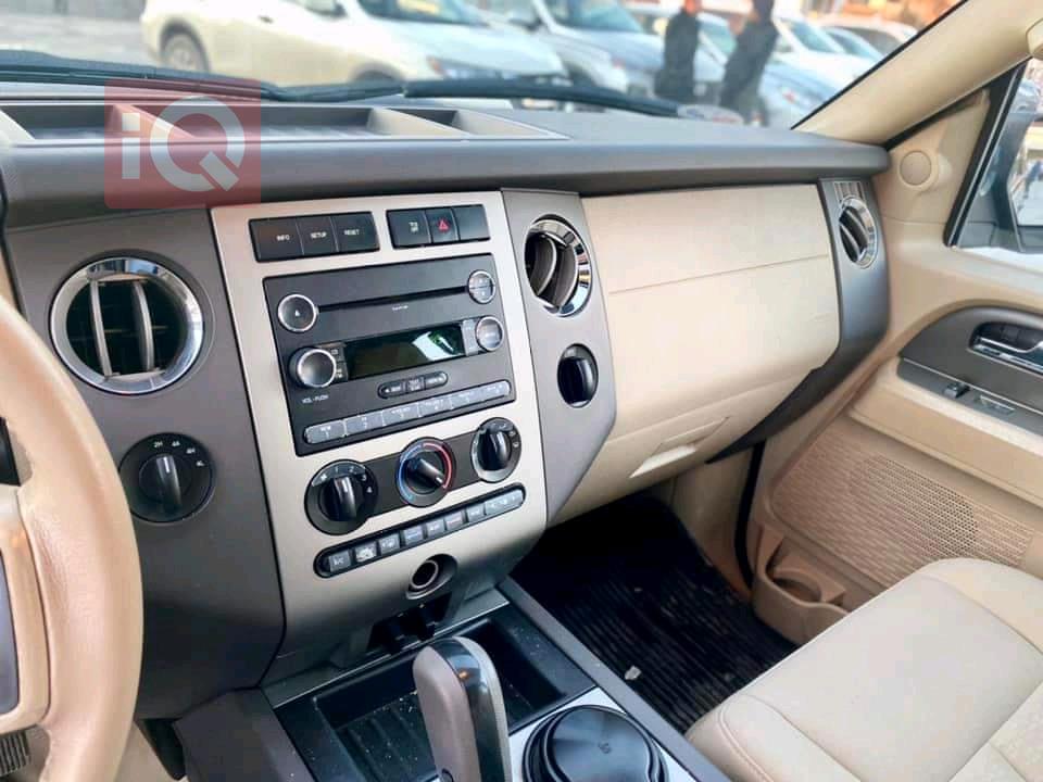 Ford Expedition